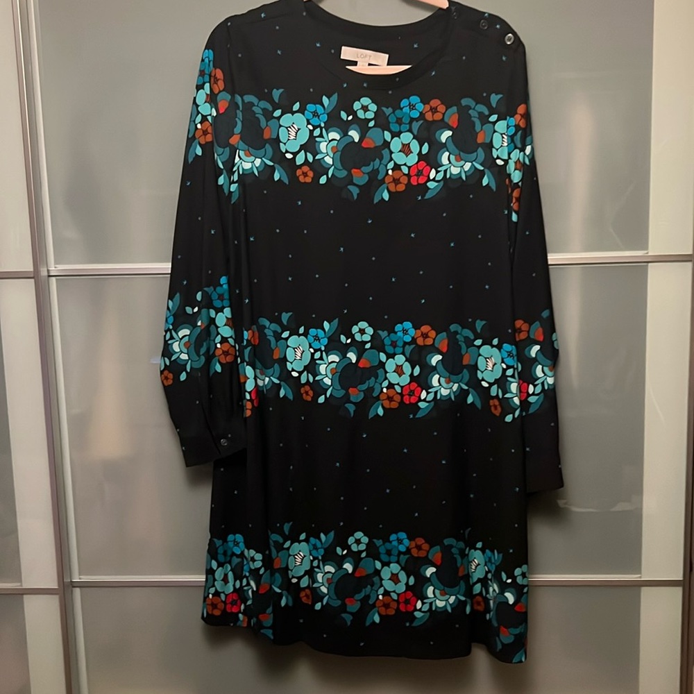 Loft size large long sleeve mini dress